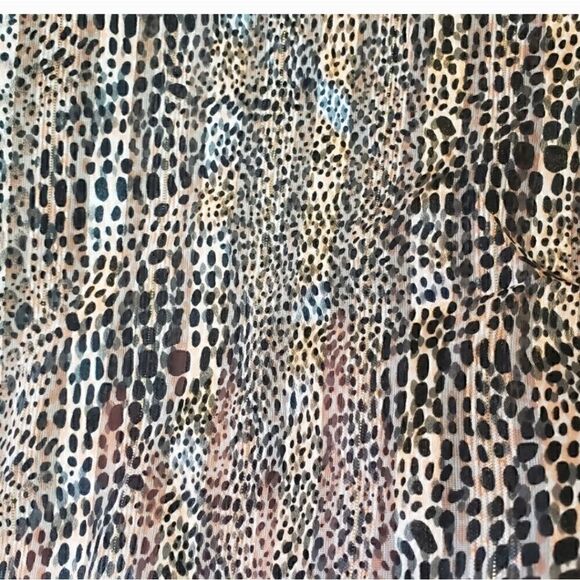 VINTAGE YVES ST. CLAIR Semi-sheer Animal Print Metallic Button-down Blouse 14 - Picture 9 of 10